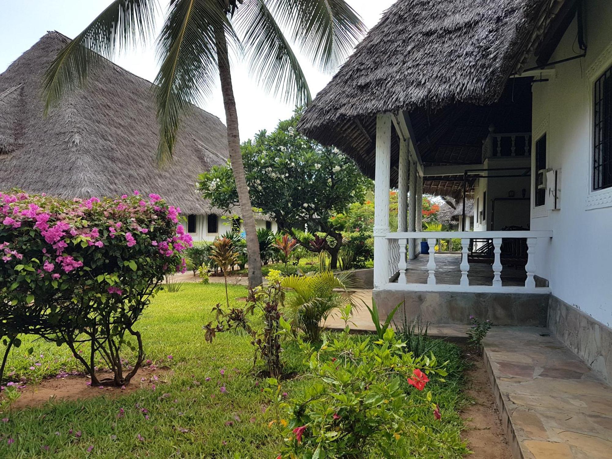Karibuni Jeds Villas 85 & 86 Mambrui Экстерьер фото